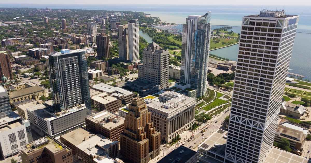 Best CD Rates in Milwaukee, WI – 12 Month CD @ 4.25% APY